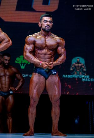 CLASSIC PHYSIQUE НОВИЧКИ